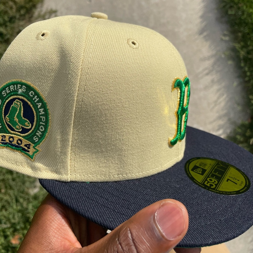Fitted hat 7 1/2 (world series 2004)